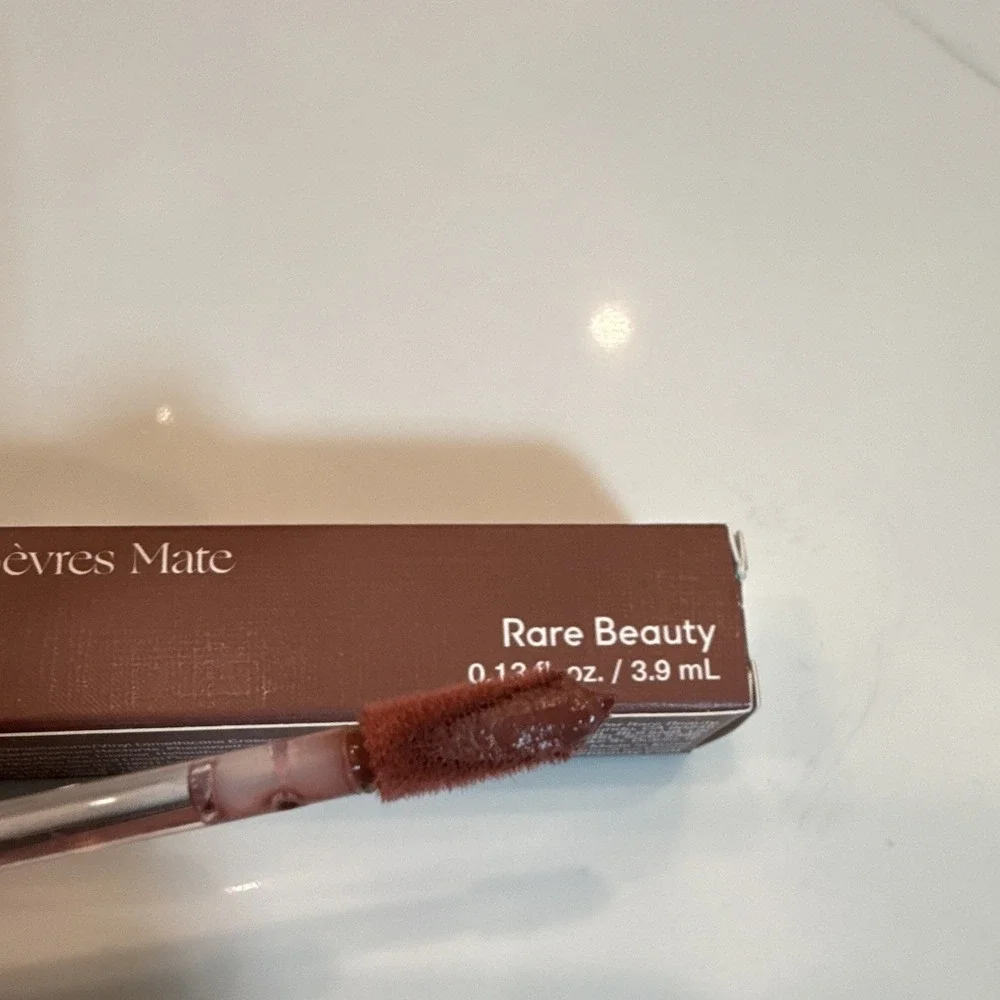 Rare Beauty Lip Souffle Matte Lip Cream - Fearless, 0.13 fl oz / 3.9 mL